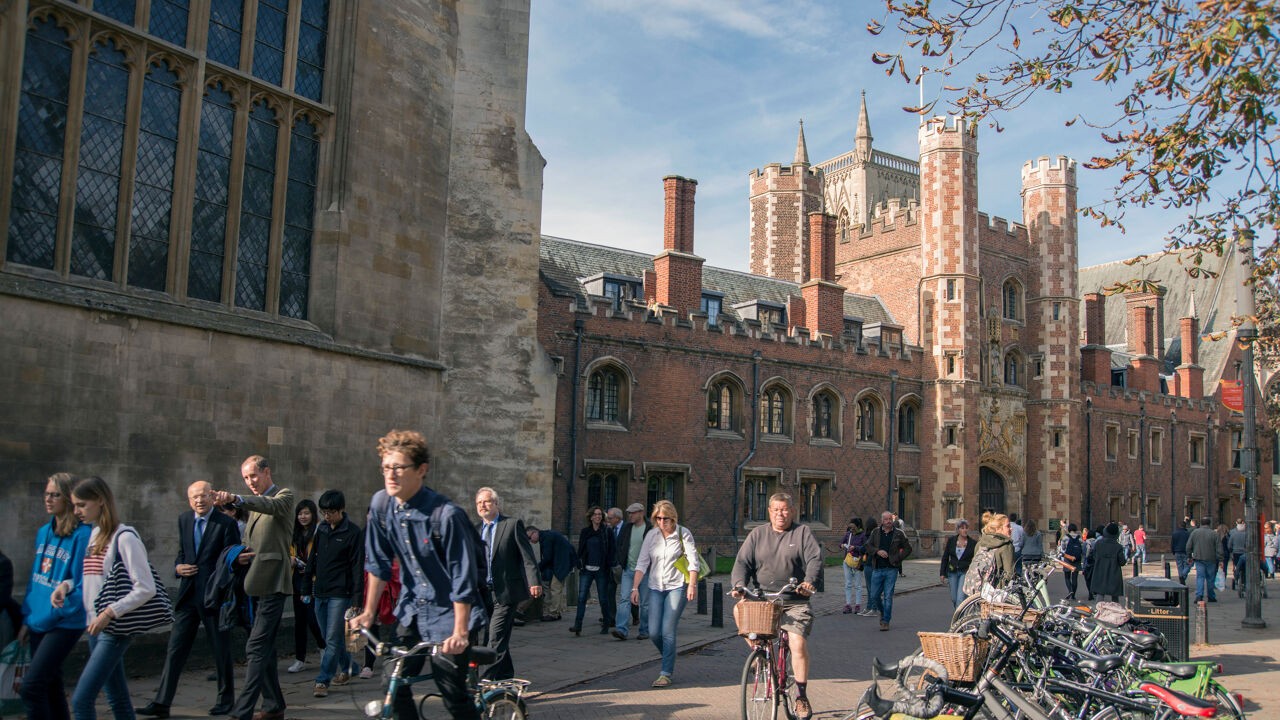 Verenigd Koninkrijk stapt in 2027 opnieuw in Europese uitwisselingsprogramma Erasmus+