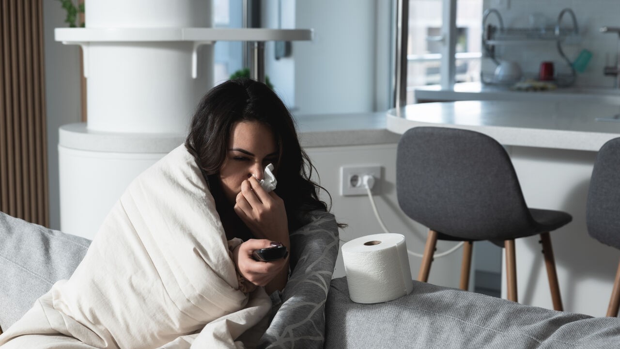 Griep slaat hard en vier weken vroeger dan anders toe in Europa, waarschuwt WHO