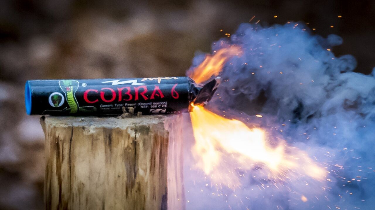 Al 10 kinderen verloren dit najaar vingers, hand of arm door illegaal vuurwerk in Nederland: "Ze spelen met een handgranaat"