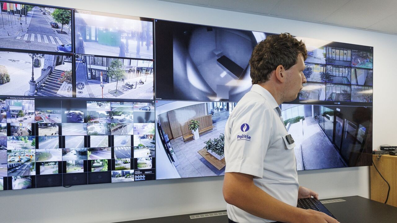 Digitalisering politie mislukt: minister trekt streep door monstercontract van 299 miljoen euro