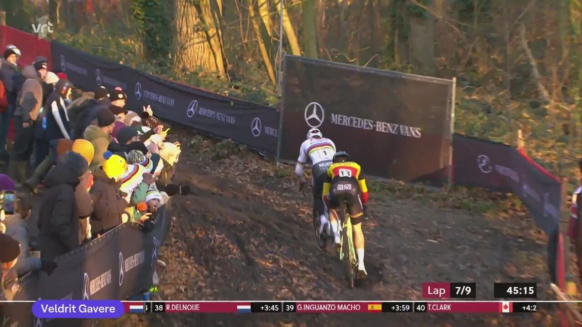 Van der Poel wint in Gavere na duel met Nys