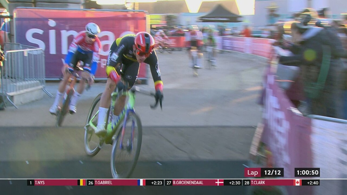 Bekijk de razendspannende slotronde in Dendermonde: Nys klopt Del Grosso