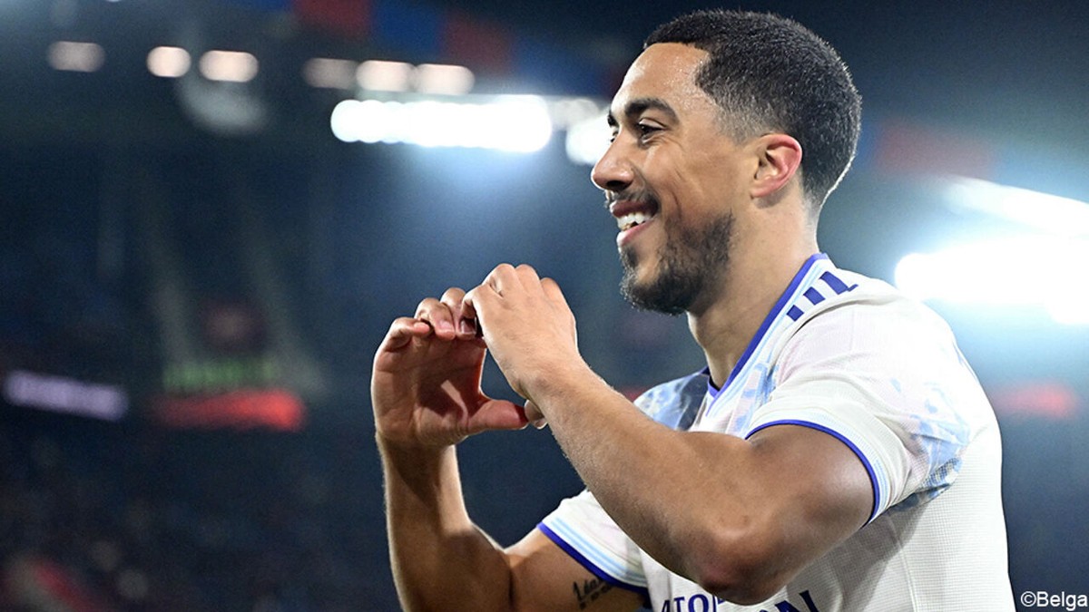 "Zelfs bij Real zou hij altijd spelen": zet Youri Tielemans zijn Villa na 36 op 39 helemaal op weg naar "mirakel"?