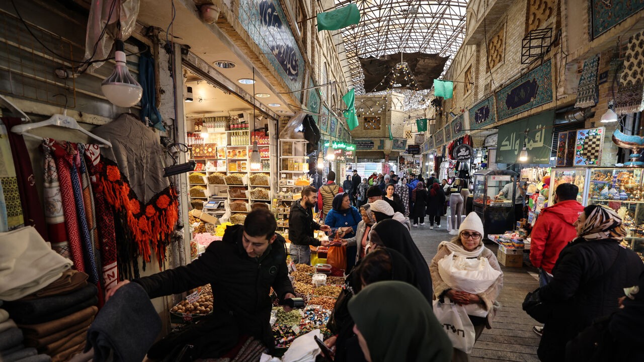 Prijs van eten is met 72 procent gestegen: al 2 dagen protest in Iran tegen torenhoge inflatie