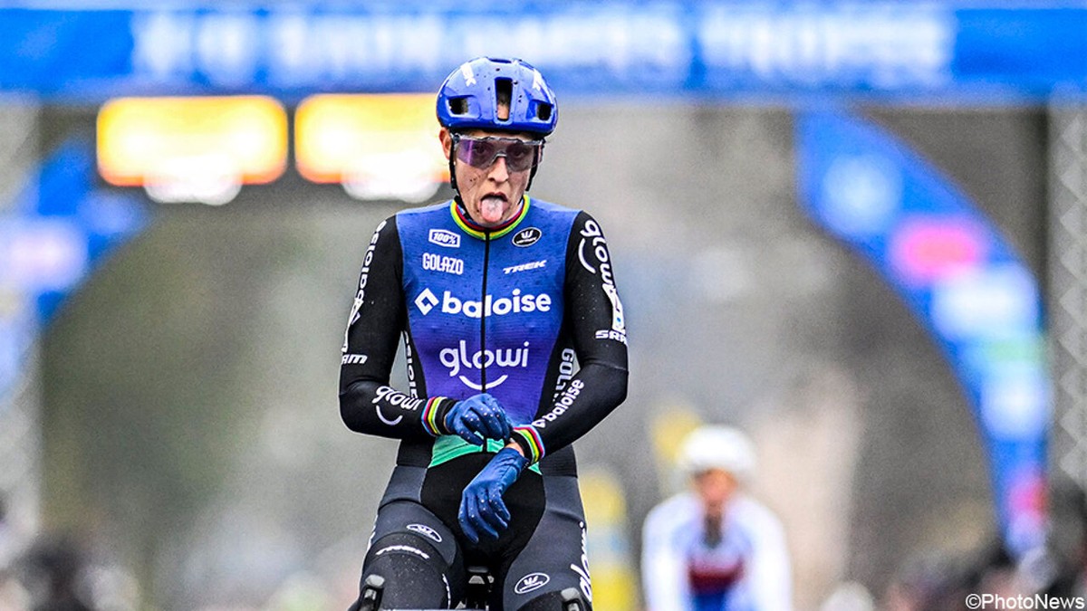 Tot het uiterste gedreven, maar Lucinda Brand kan in Loenhout wel 12e zegegebaar op een rij maken