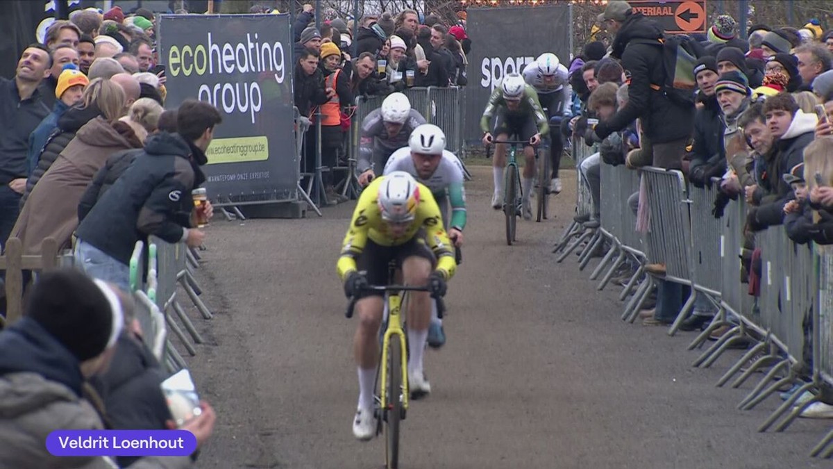6 op 6 voor Mathieu van der Poel, 12e zege op een rij voor Lucinda Brand in Loenhout