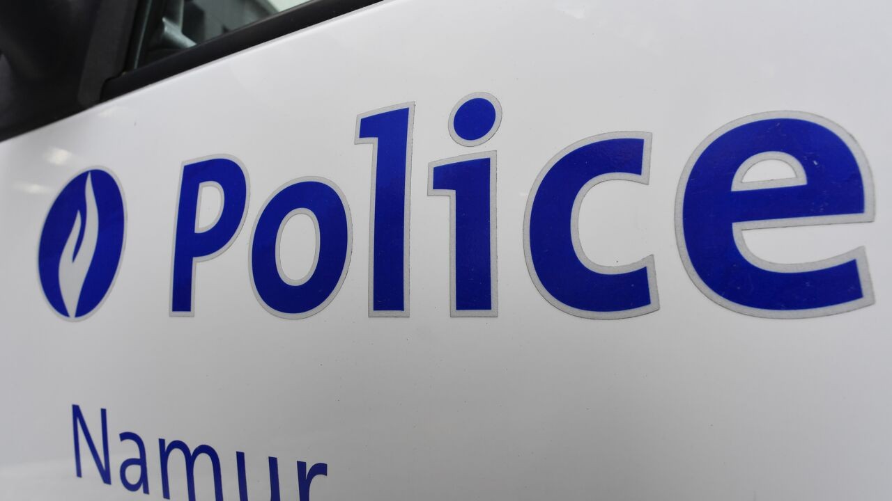 Ongeval met fatale afloop: auto met 3 jonge mensen uit Maas in Namen gehaald