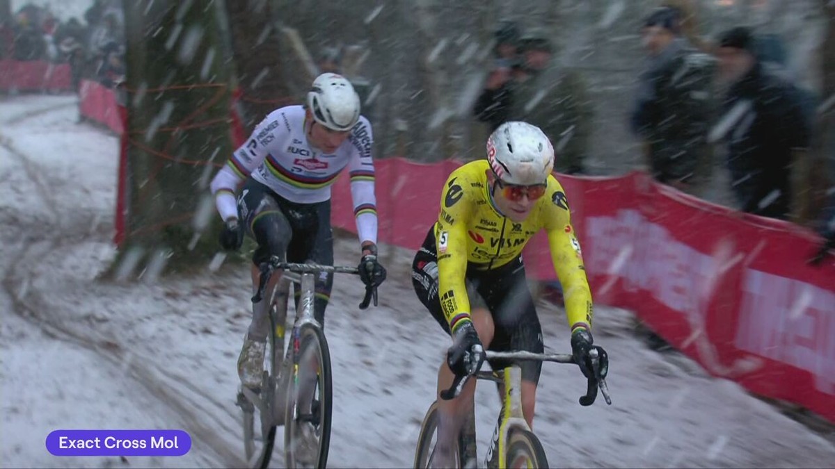 Van der Poel opnieuw superieur in Mol na val Van Aert, Alvarado pakt eerste zege van seizoen
