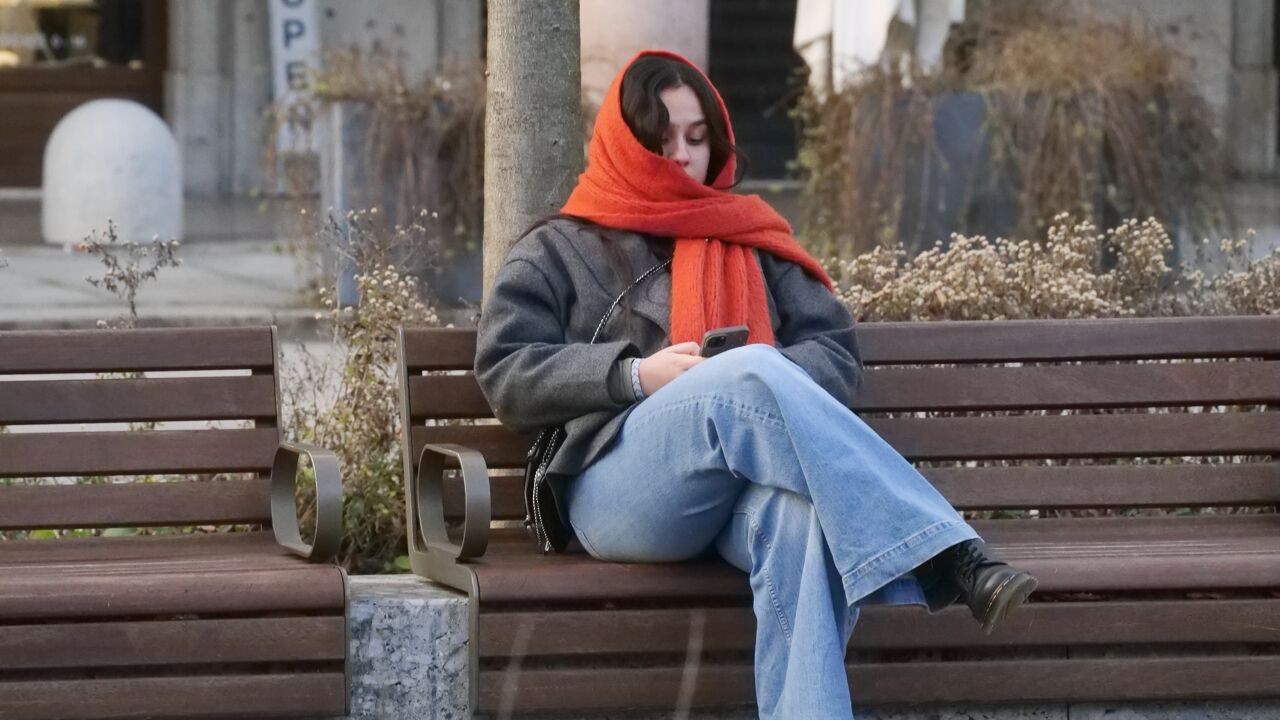 Vanaf morgen 8 tot 11 graden warm, eerst nog code oranje voor gladheid in Luik en Luxemburg