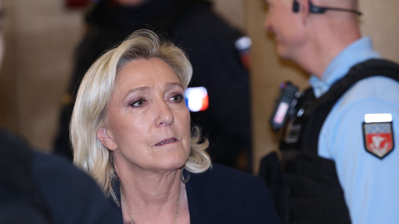Proces in beroep tegen Marine Le Pen van start gegaan