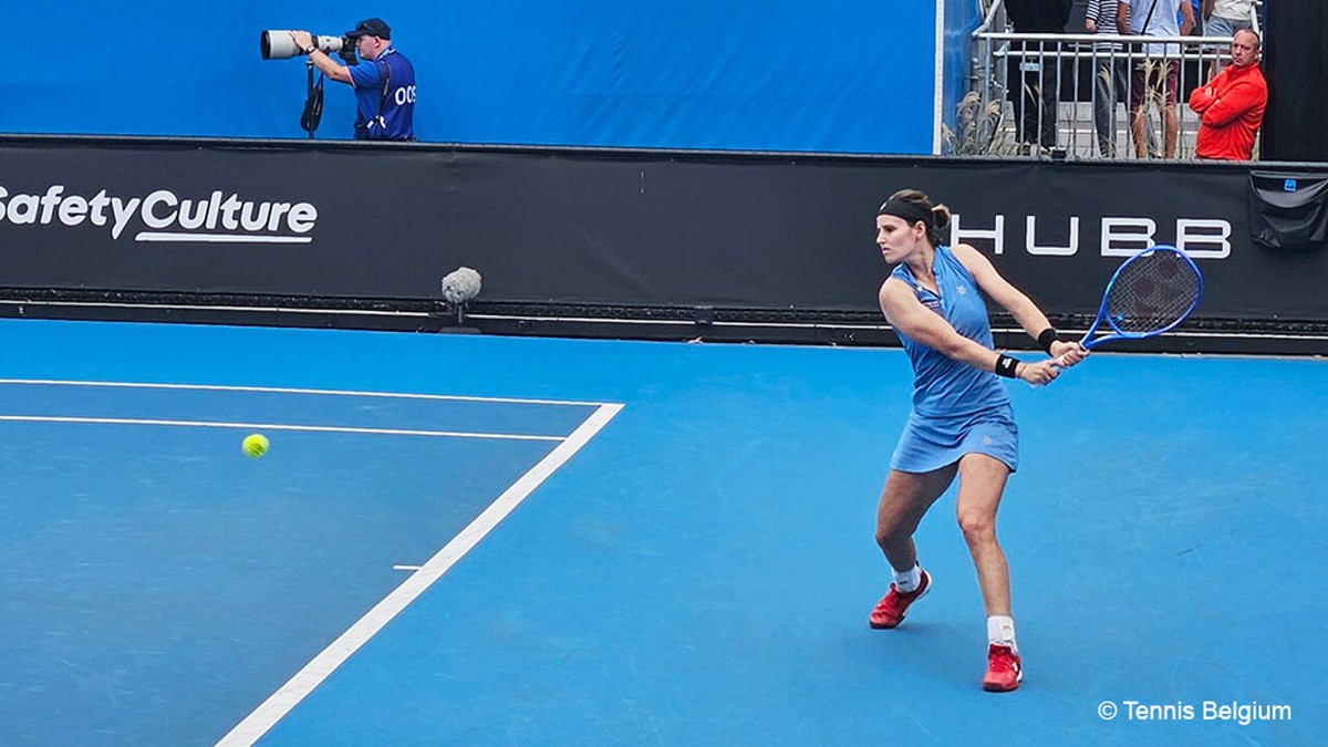 Australian Open: Minnen stormt naar tweede kwalificatieronde, Vandewinkel strandt in de eerste