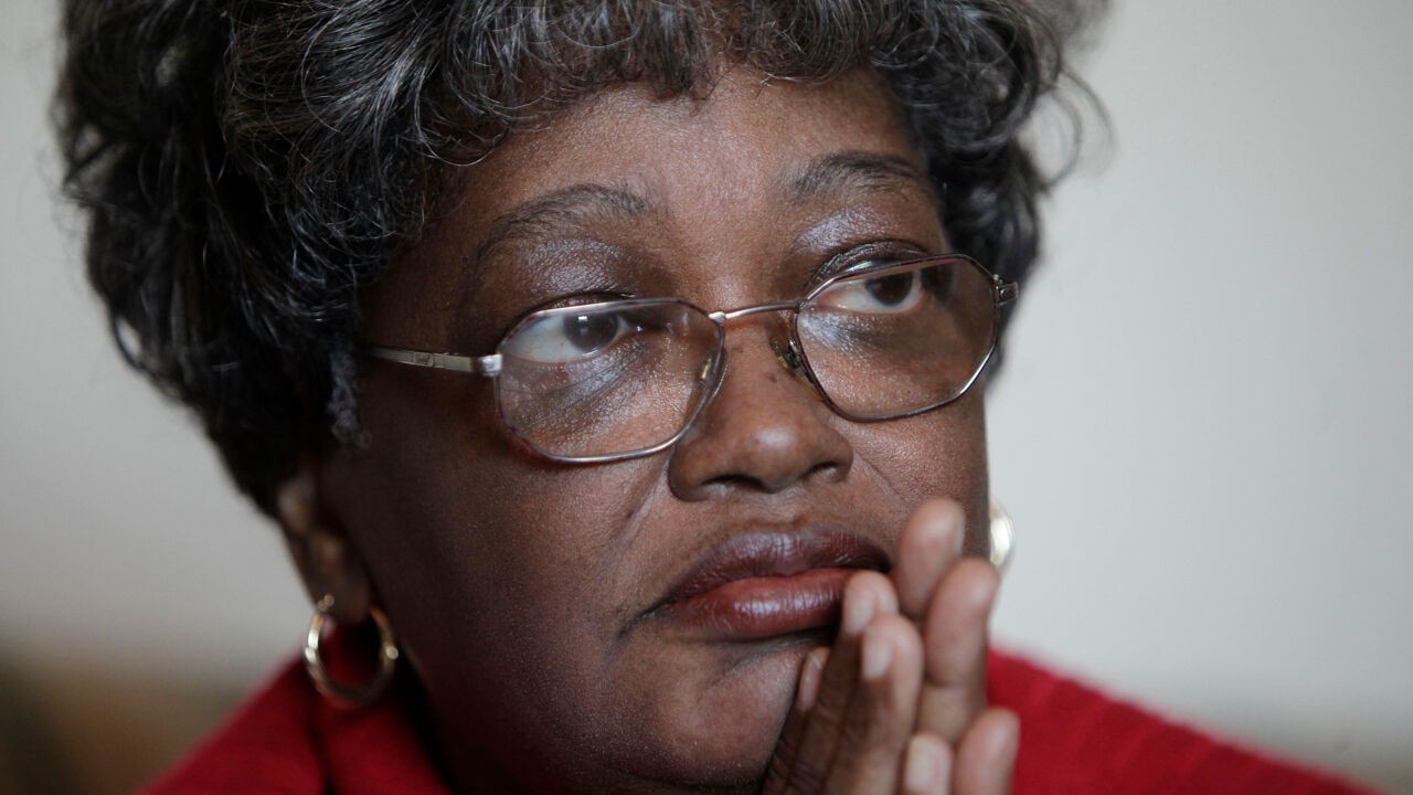 Claudette Colvin (86) overleden, burgerrechtenactivist die nog vóór Rosa Parks haar plaats in de bus niet wou afstaan