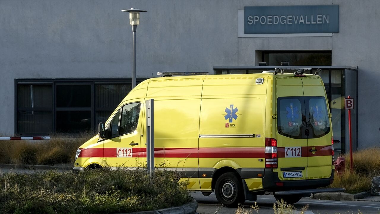 Jongen (12) in levensgevaar gevonden in kelder in Deurne, parket voert onderzoek