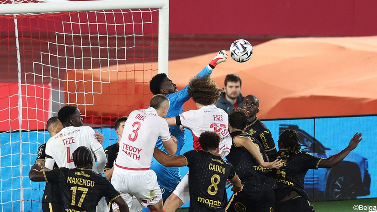 Nieuwkomer Wout Faes kan het niet voorkomen: Pocognoli en Monaco lijden historische 7e nederlaag in 8 matchen