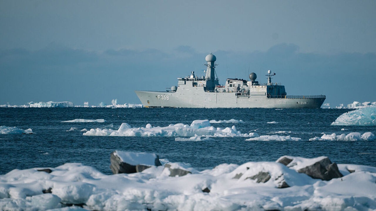 Nederland stuurt niet één, maar twee militairen naar Groenland