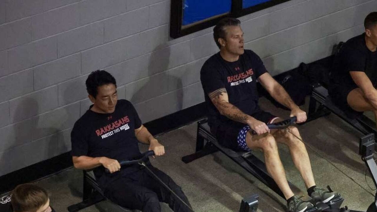 Japanse minister van Defensie krijgt medische check voor dehydratatie na work-out met Amerikaanse ambtsgenoot Hegseth