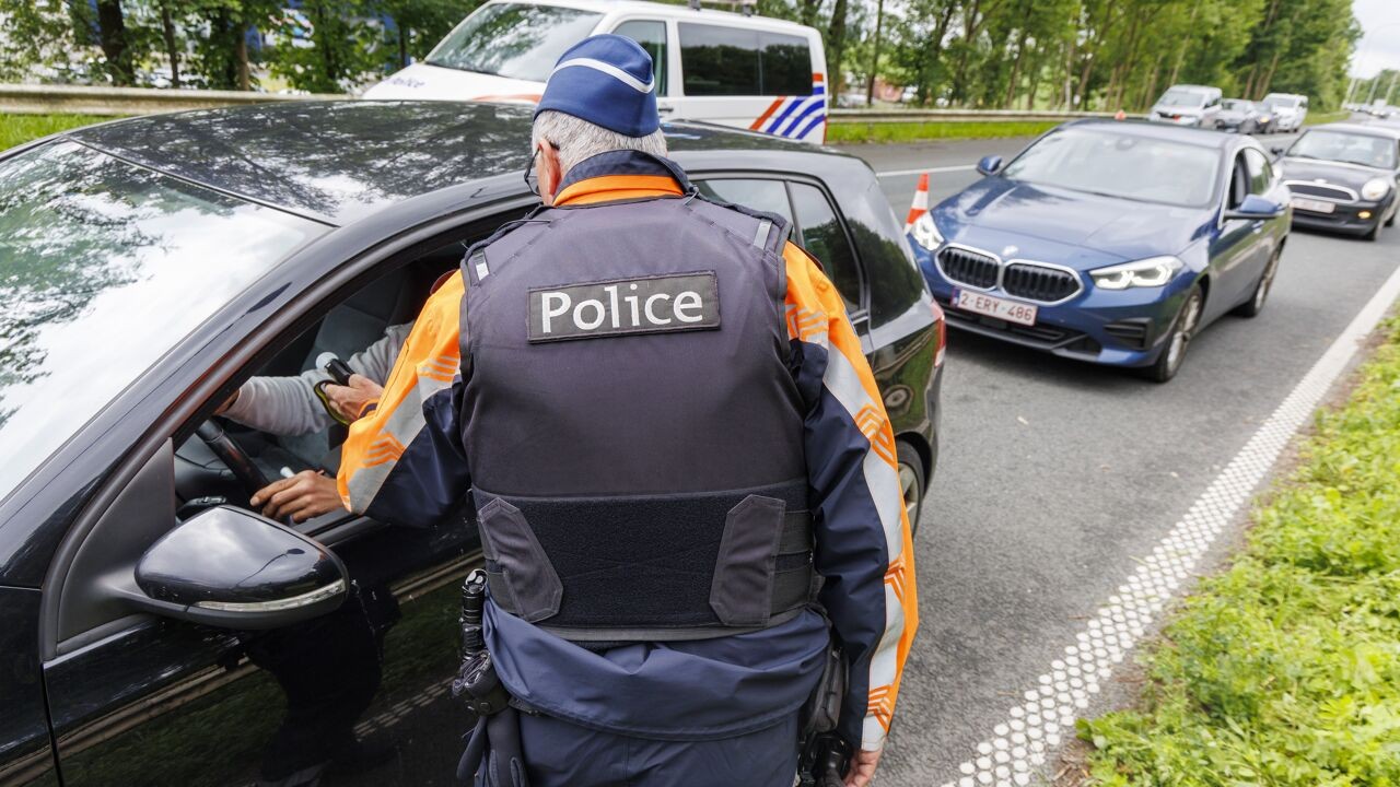 Niet enkel via een "witte moustache": speekseltest moet ketamine bij bestuurders opsporen