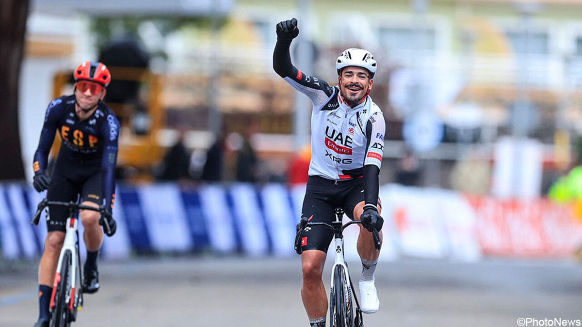 Jarige Antonio Morgado laat UAE weer glimlachen met overwinning in de Trofeo Calvia