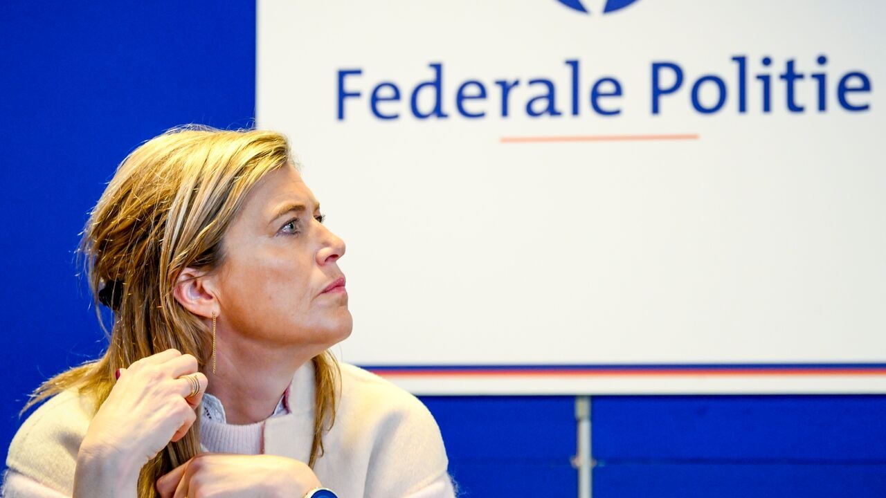 Heibel binnen regering over inzet militairen bij synagoges en Joodse scholen: "Beslissing werd niet vooraf besproken"