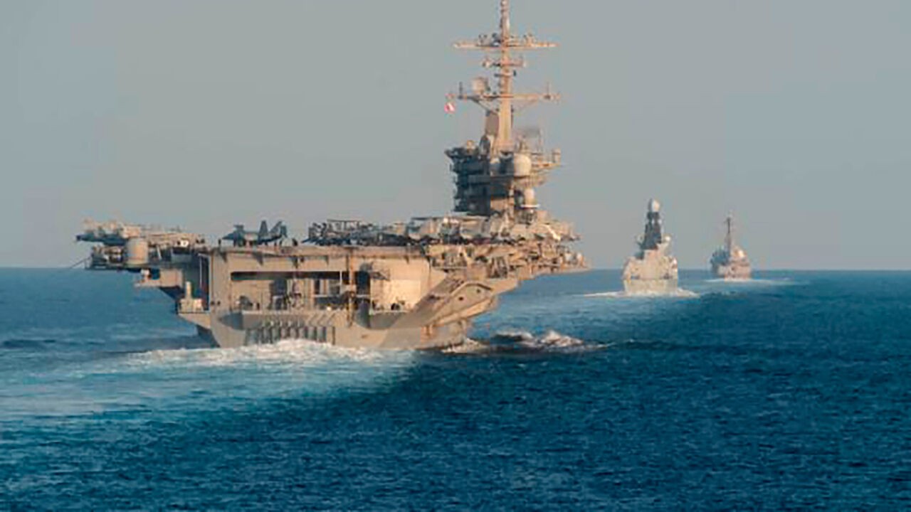 VS-gevechtsvliegtuig haalt drone uit Iran neer in buurt van vliegdekschip in Arabische Zee