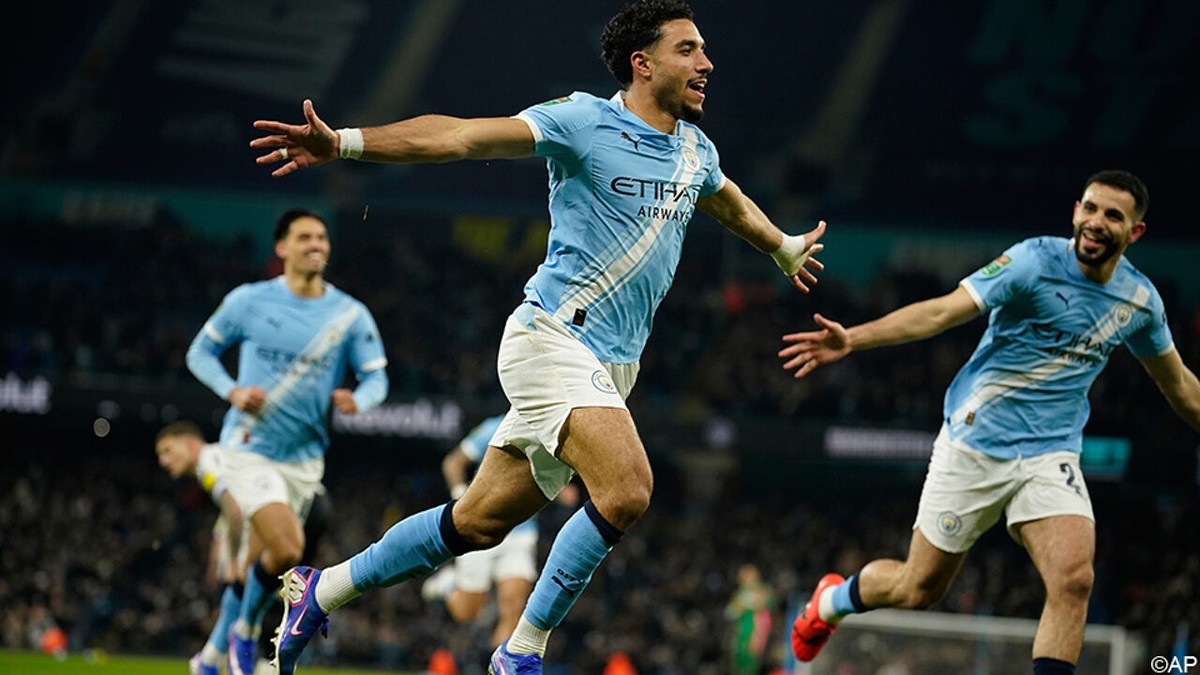 Finale van de League Cup wordt onderonsje tussen Manchester City en Arsenal