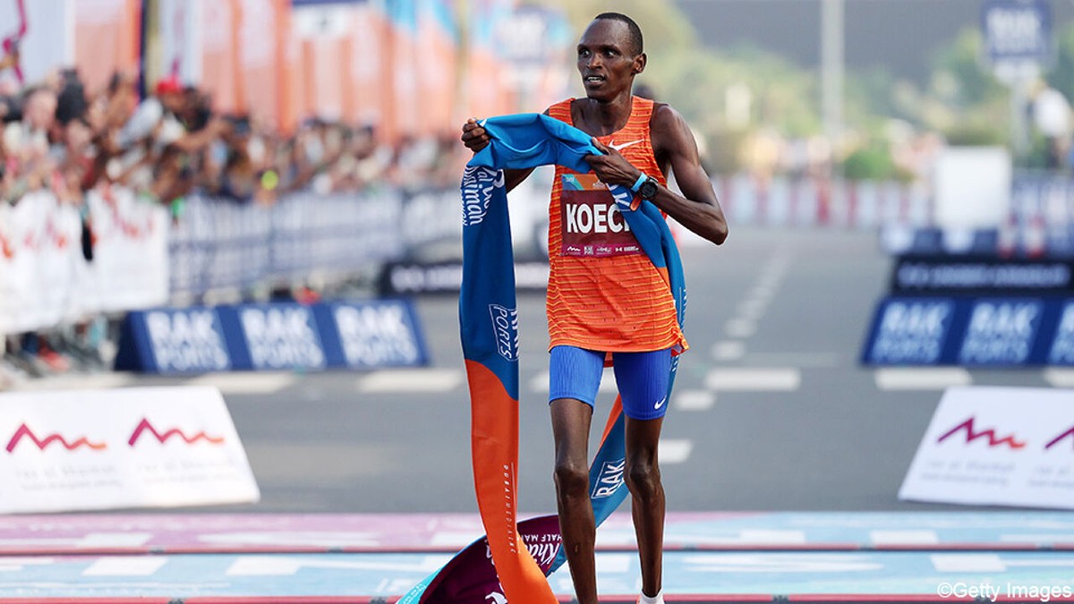 De snelste man ooit op de 10 mijl, Benard Kibet, krijgt schorsing van 4 jaar voor afwijkende bloedwaarden