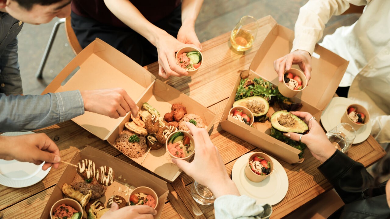 Raad van State erg kritisch over geplande btw-hervorming van cultuur en afhaalmaaltijden: "Moet grondig worden herbekeken"