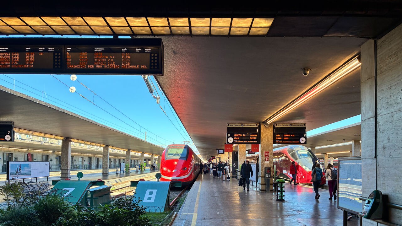 Mogelijke sabotage van Italiaanse spoorinfrastructuur: grote problemen op lijn richting olympische gaststad Milaan