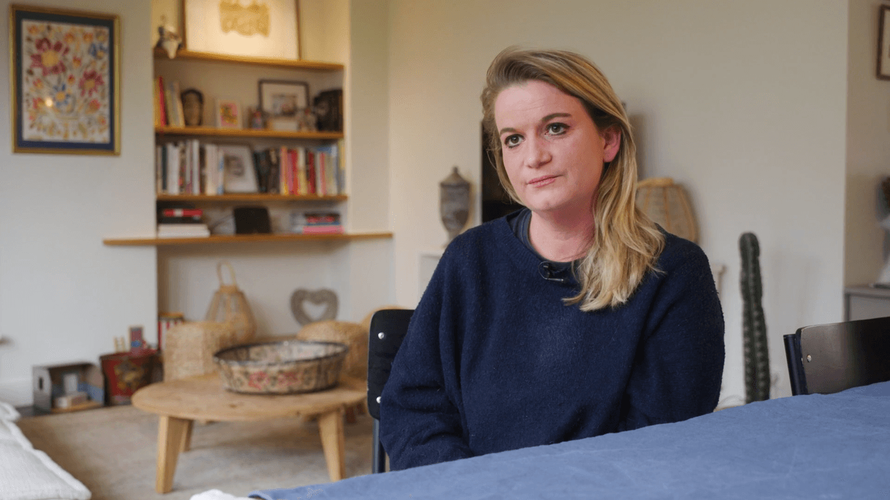 Niet strafbaar, wel verwoestend: Anne-Julie (36) was jaar lang slachtoffer van emotionele oplichting via datingapp