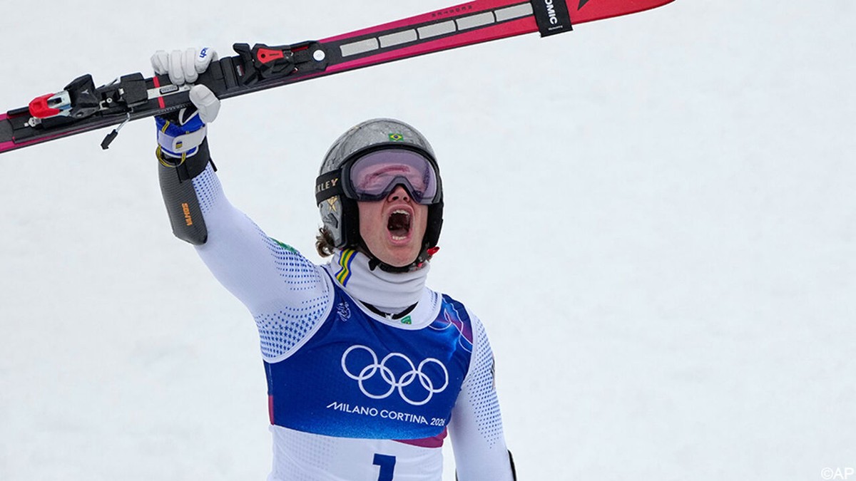 De eerste Zuid-Amerikaanse olympische kampioen: Braziliaan Pinheiro Braathen pakt goud op reuzenslalom op Winterspelen