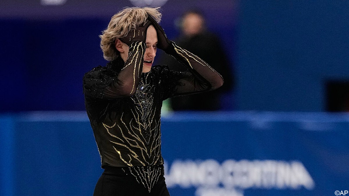 "Beste kunstschaatser ooit" Ilia Malinin zoekt verklaring na ondergang in Milaan: "De olympische druk is echt anders"