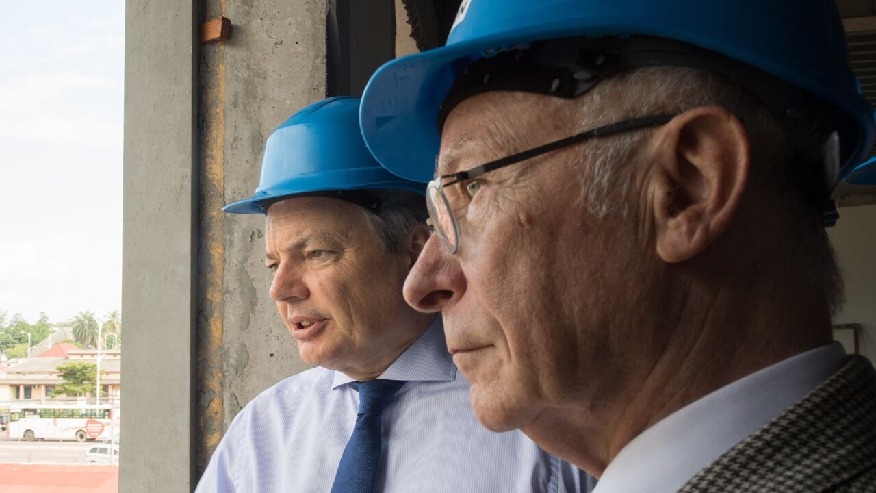 Twee vertrouwelingen van Didier Reynders in verdenking gesteld in witwasonderzoek