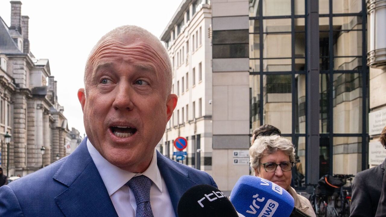 Poederbrief onderschept in depot Amerikaanse ambassade, 1 persoon in quarantaine