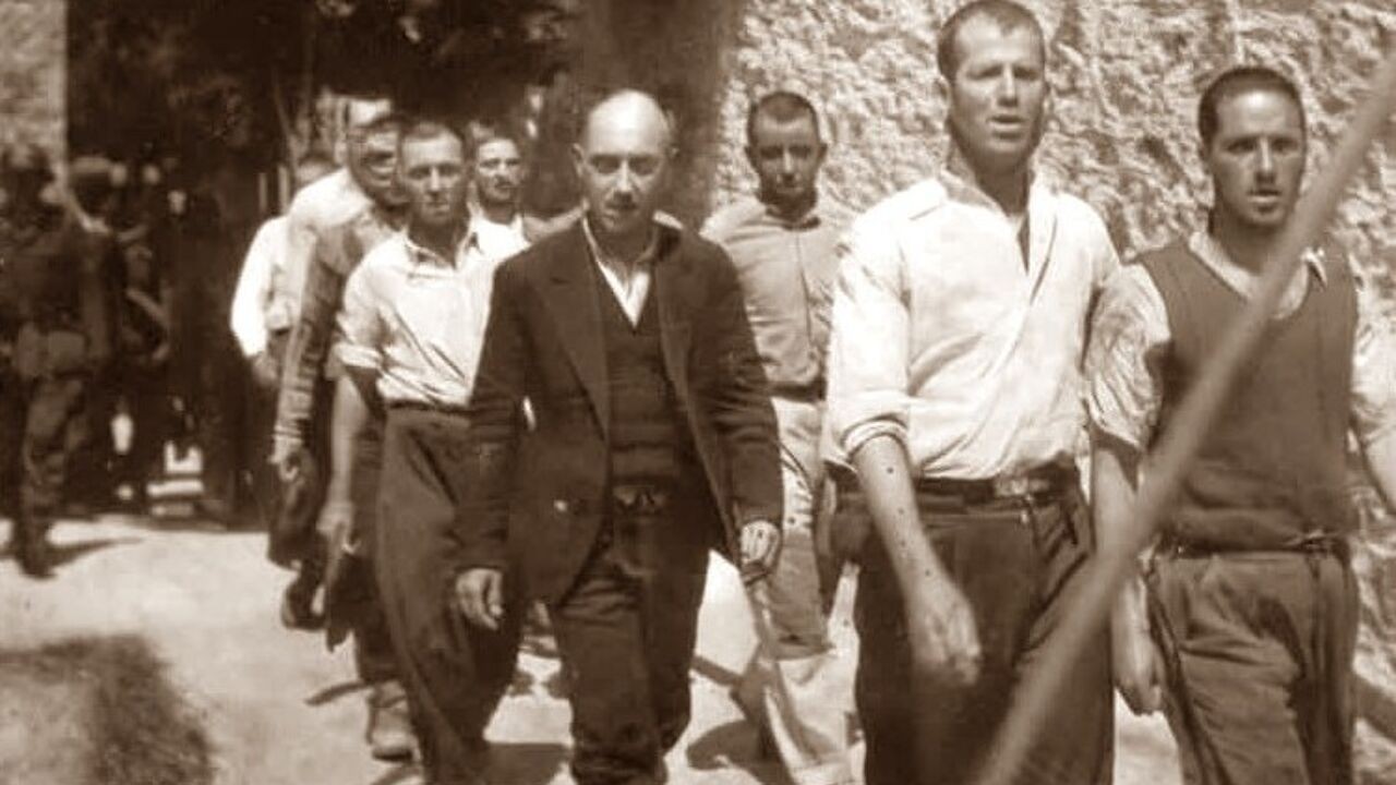 Griekenland haalt foto's van nazi-executies nu echt terug uit Evergem: "Van onschatbare waarde"