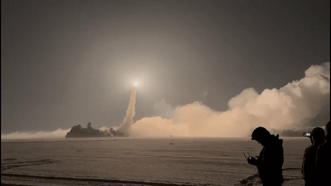 Oekraïne zegt belangrijke Russische raketfabriek te hebben gebombardeerd