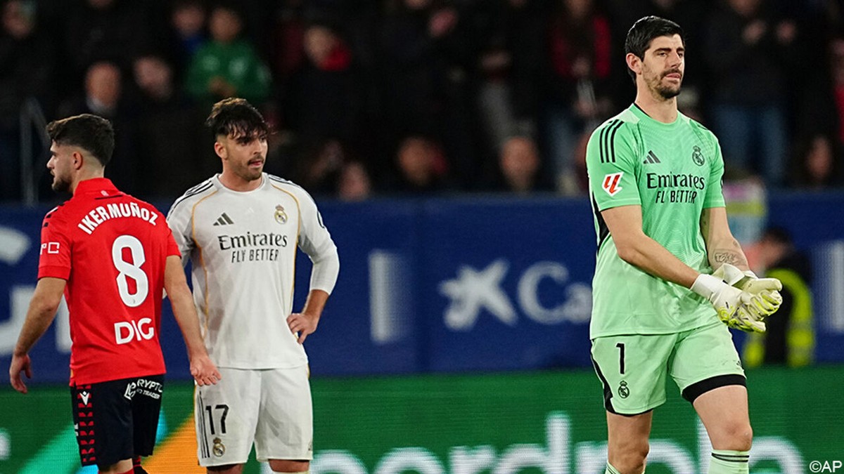Zure avond voor Courtois: Real-doelman veroorzaakt penalty en slikt in extra tijd nog winning goal van Osasuna