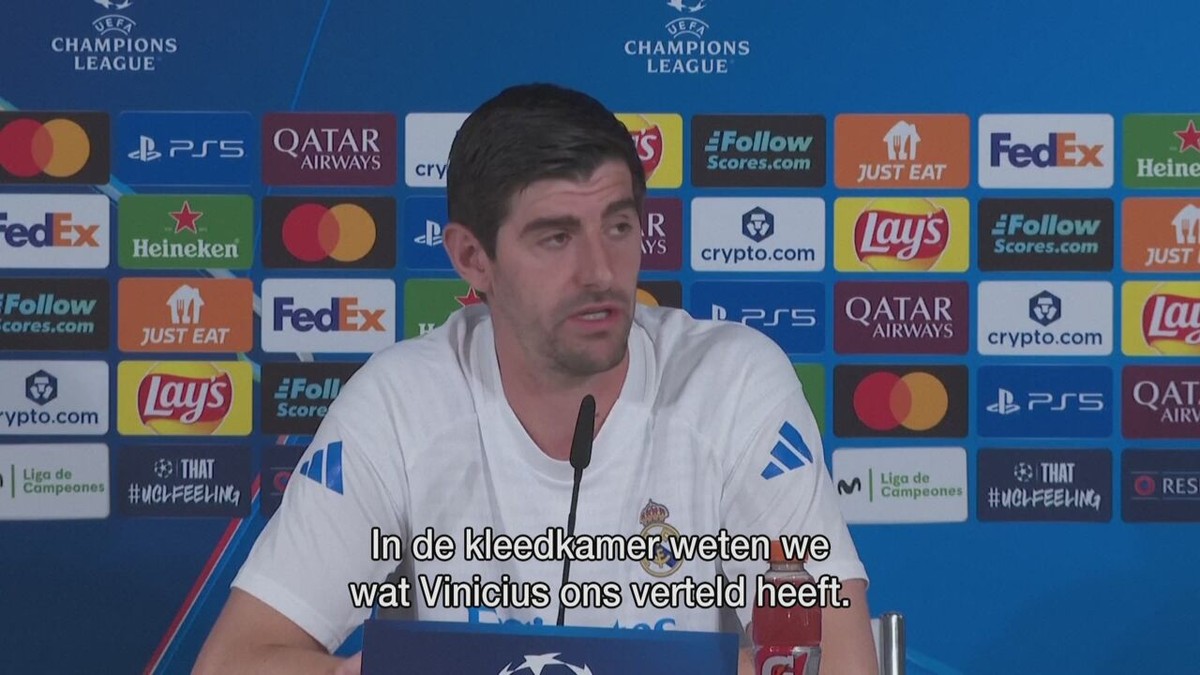 Thibaut Courtois springt in de bres voor ploegmaat Vinicius: "We moeten hier een einde aan maken"