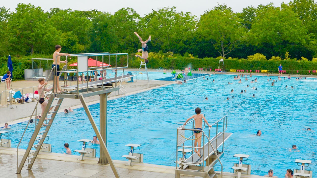 "Nooit winstgevend geweest": 2 op de 3 openluchtbaden laatste 30 jaar verdwenen