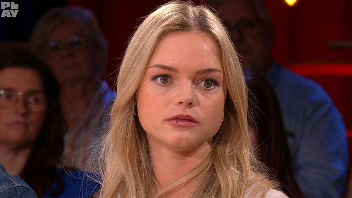 Loena Hendrickx past voor WK kunstschaatsen, maar weet nog niet of ze stopt: "Lichaam heeft nu rust nodig"