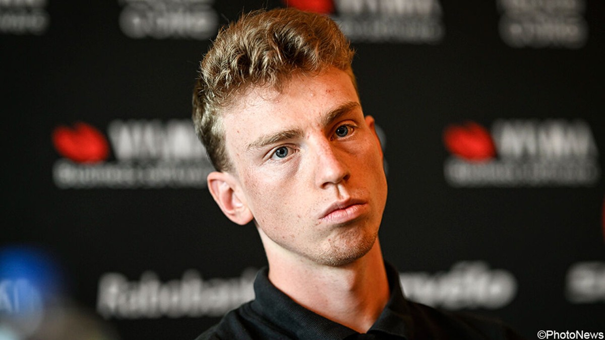 Alle Visma-ogen zijn nu gericht op Matthew Brennan: "Sluiten niet uit dat hij Van der Poel op de Muur kan volgen"