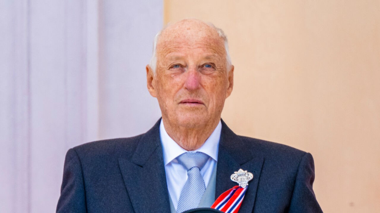 Gezondheid koning Harald (89) van Noorwegen in ziekenhuis verslechterd
