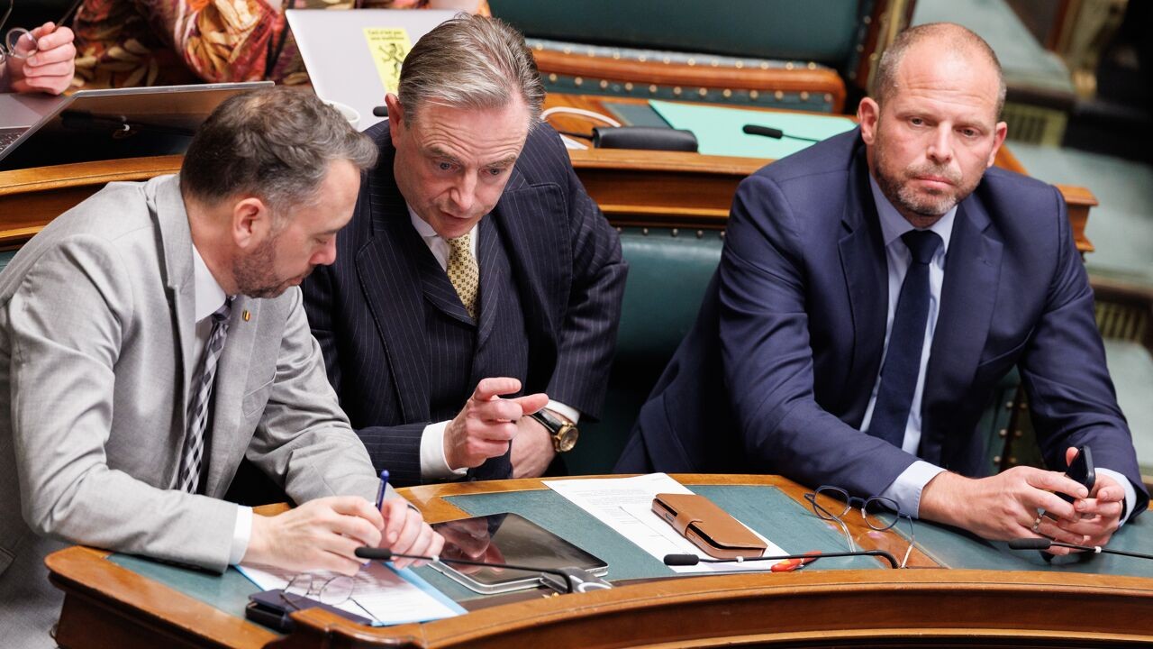 "We zijn niet verkozen om samen voor wereldvrede te zorgen": Iran-oorlog verdeelt de federale regering