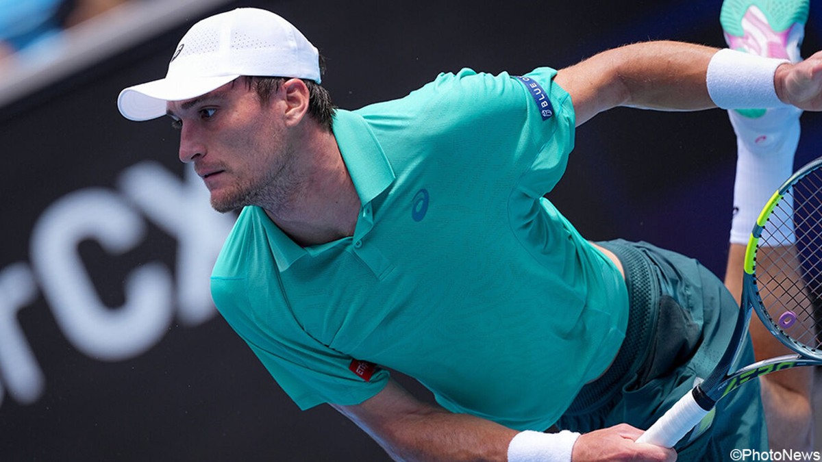 Raphaël Collignon kan voorbeeld van Bergs niet volgen en botst in Indian Wells op toptalent João Fonseca