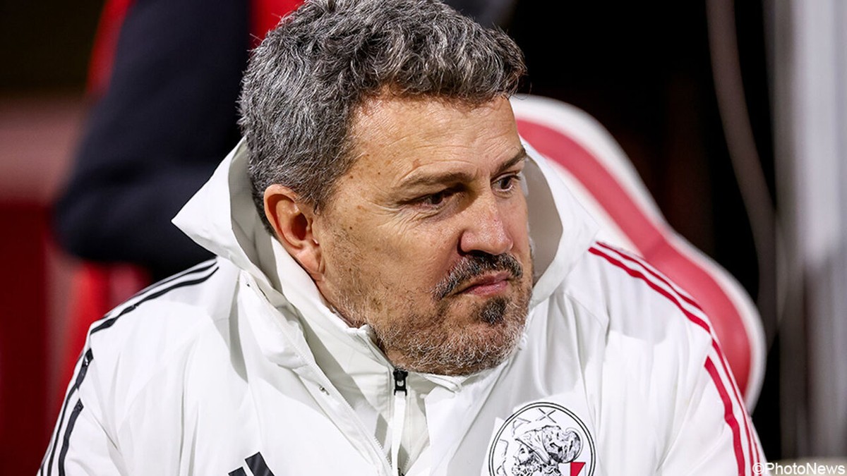 Geflopt bij OH Leuven, nu coach van Ajax: Oscar Garcia moet lek dichten bij zinkend schip in Amsterdam