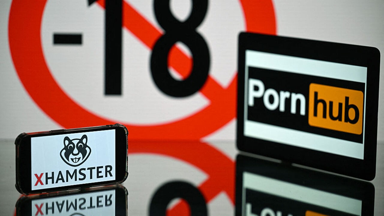 Gezichts­scan om porno te bekijken? Australië legt nieuwe leeftijdsverificatie op