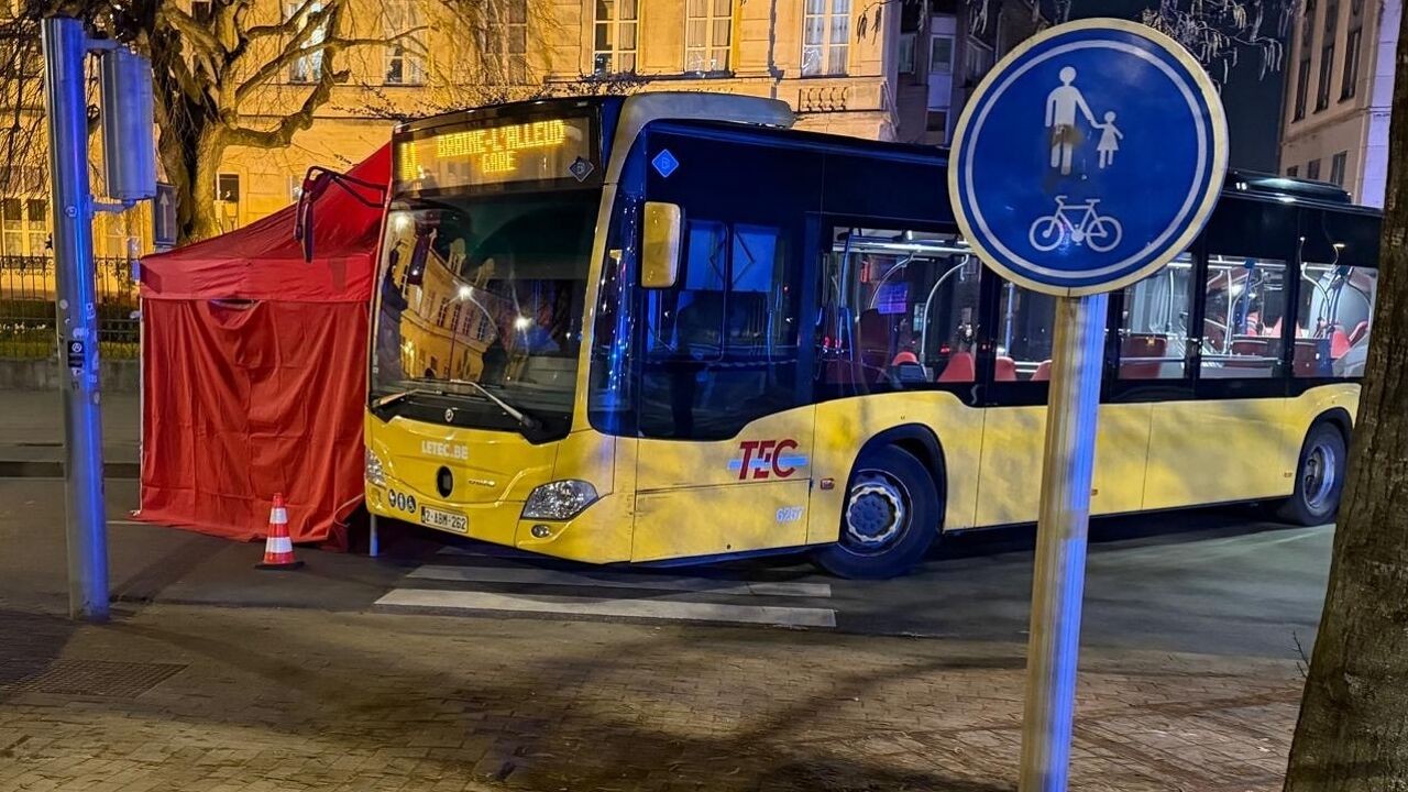 Enzo (7) overleden nadat hij week geleden werd aangereden door bus in Sint-Gillis