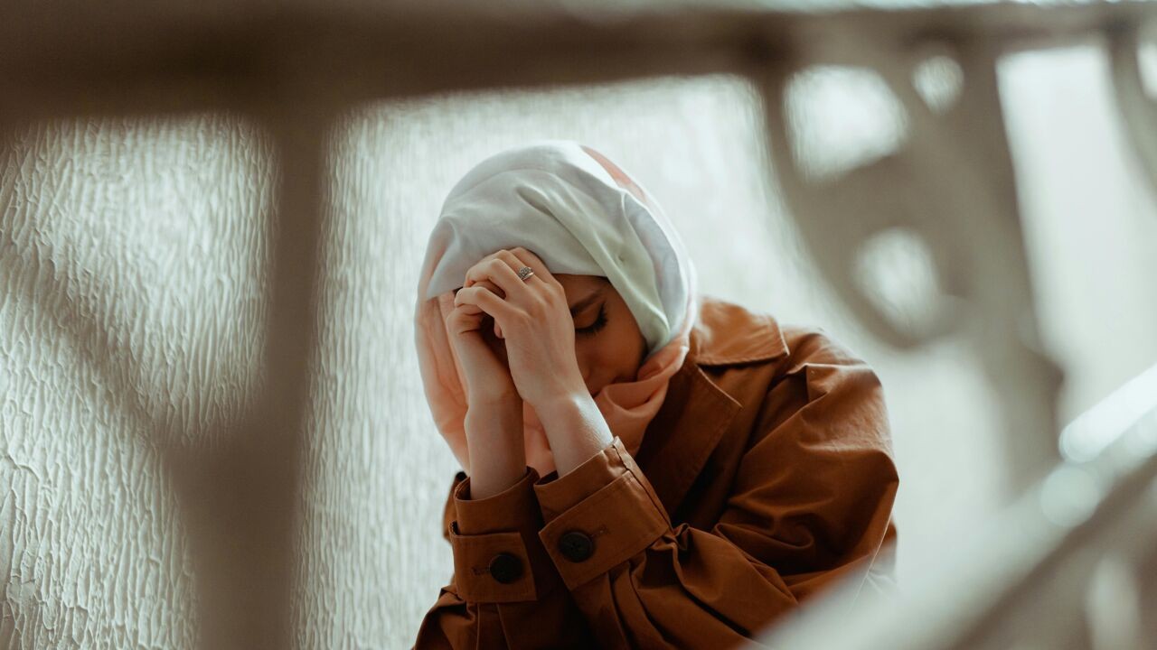 "Jeugdtrauma gaat niet alleen over mishandeling": ongeveer 1 op de 5 volwassenen draagt littekens uit de kindertijd