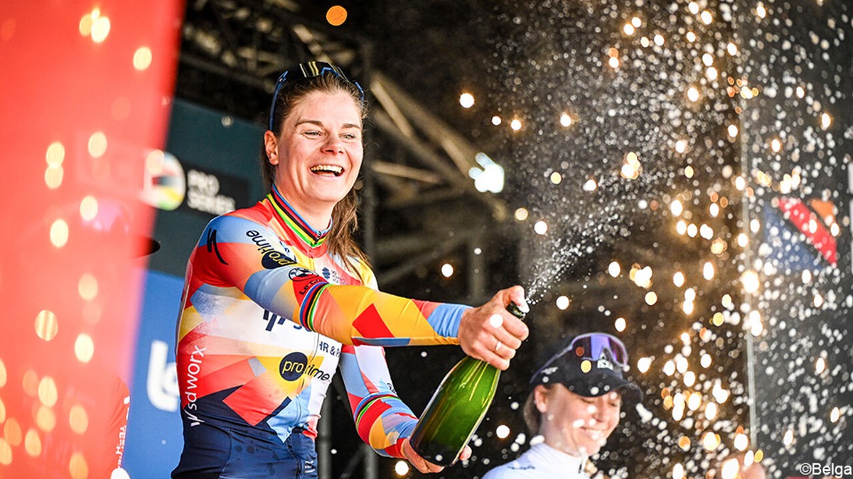 Lotte Kopecky haalt in Nokere de druk van de ketel: "Hopelijk geeft dit me nu wat vrijheid"