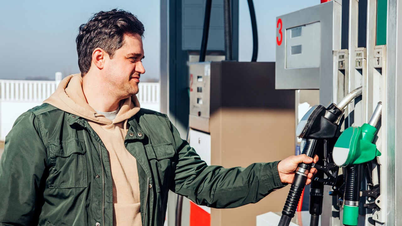 Group Bruno overweegt om dieselpompen in Limburgse grensstreek te sluiten: "Veel verlies en chaos, chaos, chaos door tanktoerisme"