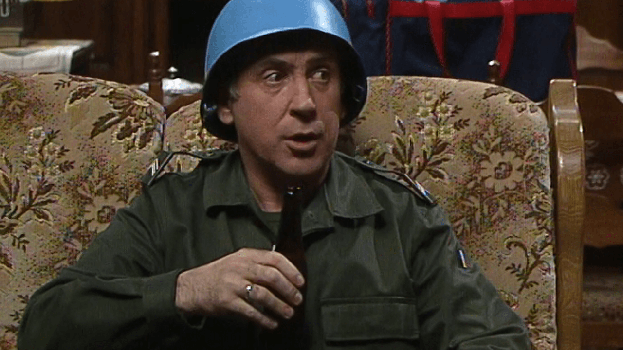 Niet Xavier Waterslaeghers, maar Ward Lemmelijn als rolmodel: Francken wil af van slecht imago militairen